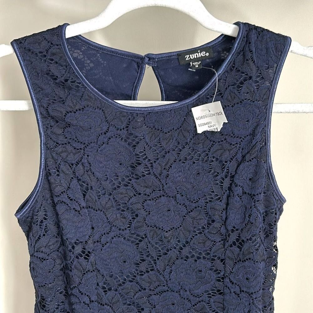 Zunie - Fit and Flare - Navy Blue - Lace Dress - Brand New! - Picture 3 of 3